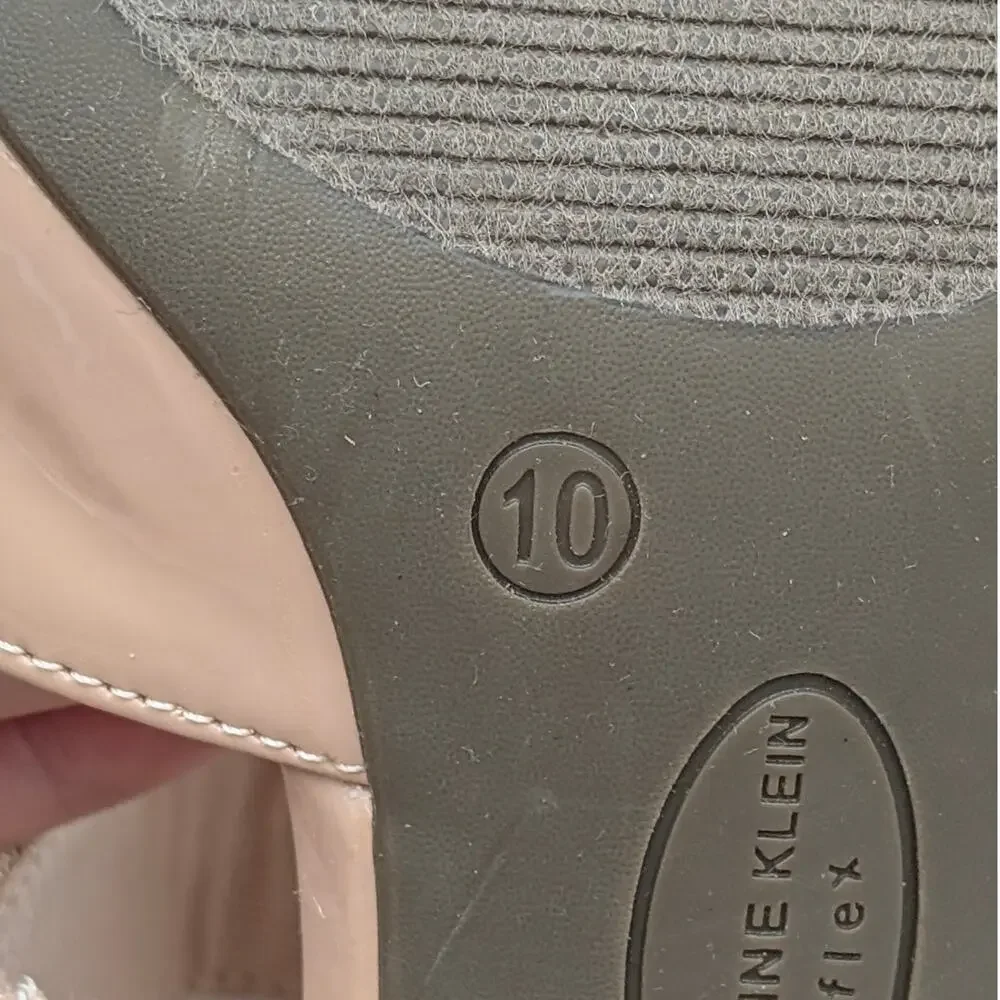 Anne Klein Izel Pointed Toe Kitten Heel Pump Women's Beige Size US10M EU40.5 - Picture 11 of 11